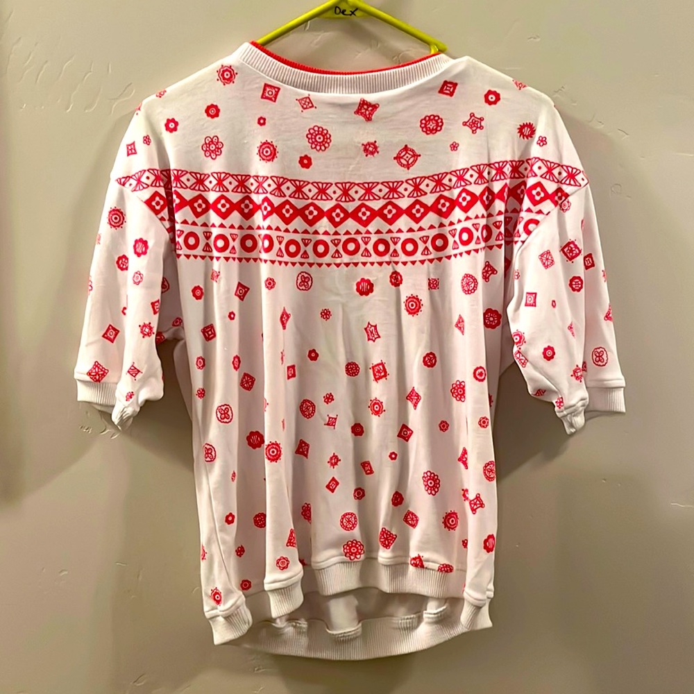 Woman’s Half Sleeved Sweatshirt, Pink, White, Squares, Diamonds, Circles